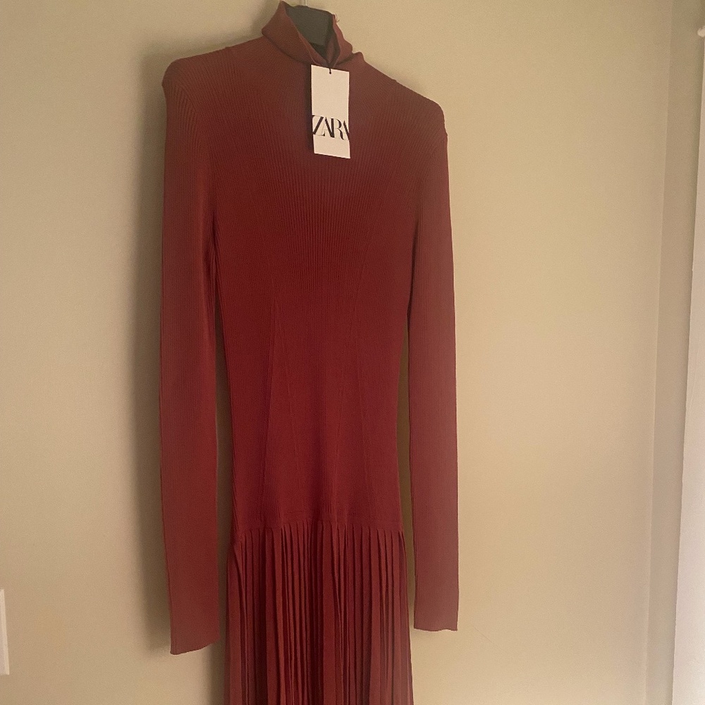 Zara knit ribbed dress